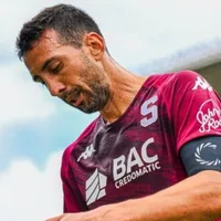 Mientras Saprissa quiere renovarle, se filtra la decisión que tomará Mariano Torres con su futuro