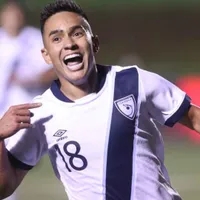 Oscar Santis se despide del futbol de Guatemala para firmar por su nuevo equipo en el extranjero