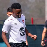 Joel Campbell lanza guiño a Saprissa.