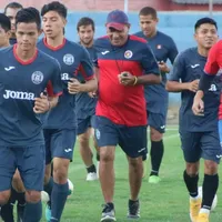 FAS sorprende y separa de la plantilla a dos históricos