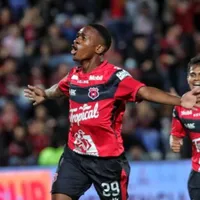 Bryan Félix, la joya hondureña que brilla en Alajuelense pero que quedaría rezagada
