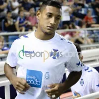 Bryan Acosta fue titular en estrepitoso revés de Tenerife