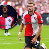 Santiago Giménez se ve amenazado por Jeyland Mitchell en el Feyenoord