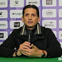 Ronald González provoca el enojo de los aficionados de Comunicaciones