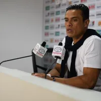 Wálter Centeno busca más refuerzos sobre el final del mercado de pases