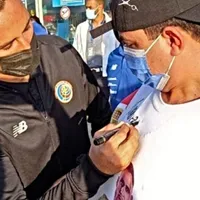Keylor Navas le cumplió el sueño a un aficionado en Honduras [VIDEO]