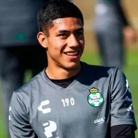 Omar Campos: de trabajar como repartidor de comida a ser una opción en la Selección de México
