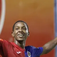 Brayan Gil insiste con querer tener la nacionalidad salvadoreña