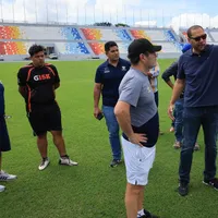Hugo Pérez dio su apreciación sobre el Estadio Mágico González: "Es el tipo de cancha que necesitamos"