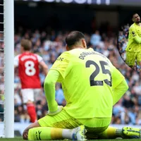 VIDEO: el insólito error de Donnarumma contra Arsenal que pudo costarle la Premier League a Manchester City