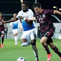 Costa Rica pierde sobre el final contra México [VIDEO]