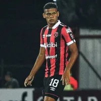 Edward Cedeño podría estar fuera de los planes de Alajuelense