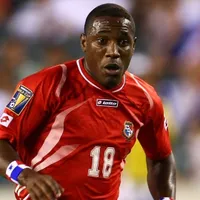 ¿Puede Panamá retirar la camiseta de Luis Tejada en la selección nacional?