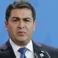Juan Orlando Hernández da positivo de coronavirus