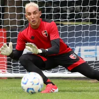 keylor-navas-en-entrenamiento-de-newells