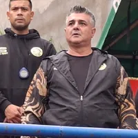 La insólita razón por la que Diego Vásquez todavía no podrá dirigir en el futbol de Guatemala