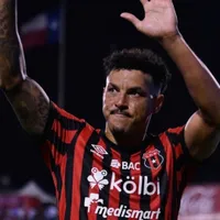 Julio Cascante podría no llegar a Alajuelense por esto.