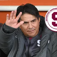 Refuerzo clave para Saprissa: Vladimir Quesada recibe la noticia que tanto necesitaba mientras la afición lo quiere fuera de Tibás