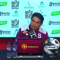 "Yo ya lo pedí": Vladimir Quesada le exige un refuerzo a Sergio Gila tras la derrota de Saprissa ante Herediano