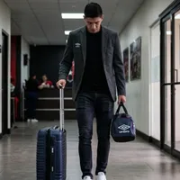 Ángel Zaldívar tendría los días contados en Alajuelense.