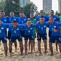 La Selección de El Salvador de Fútbol Playa recibió una lluvia de mensajes en las redes
