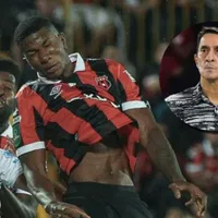 Alexandre Guimaraes habló sobre el futuro de Jeyland Mitchell.