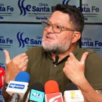 Jafet Soto recibe un revés de Cartaginés.