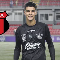 Alajuelense respondió sobre el interés por Fernando Lesme