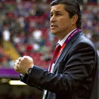 Luis Fernando Tena se postula a la Sele y busca perfilarse
