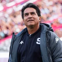 Refuerzo confirmado en Saprissa: Vladimir Quesada consigue la figura que necesitaba para ir por la 41