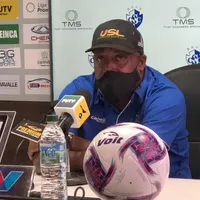 Hernán Medford arremetió en contra de los árbitros tras perder contra Alajuelense