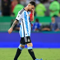 Lionel Messi se lesionó y no estará contra El Salvador. (Foto: Getty Images)