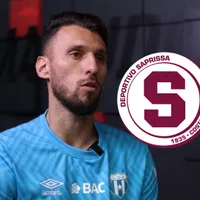 Washington Ortega con la camisa de Alajuelense.