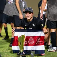 LA Galaxy oficializa la contratación del tico Gino Vivi