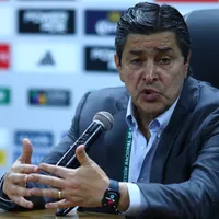 ¿Sigue en Guatemala? Esto pasará con Luis Fernando Tena tras la Copa Oro.
