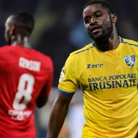Campbell vuelve y pasa otra vergüenza en Frosinone