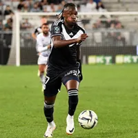Alberth Elis vuelve a los entrenamientos del Girondins Burdeos tras recuperarse de su lesión