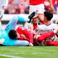 ASÍ ES IMPOSIBLE: Keylor Navas intenta ayudar al Nottingham Forest y sus compañeros cometen este GRAVE ERROR