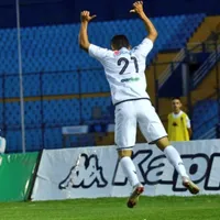La afición de Guatemala abandona los estadios