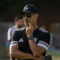 Lo lamenta El Fantasma Figueroa: Comunicaciones suma más problemas tras perder el Clásico 337 ante Municipal