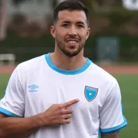 Aaron Herrera se marcha de Montreal