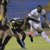 El motivo por el cuál Jerry Bengtson jugó con mascarilla