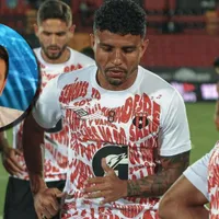 Rolando Fonseca fue muy duro contra Johan Venegas. (Foto: ESPN)