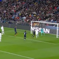 Benzema le encontró la medida a Keylor, pero ni así ganó el Madrid a PSG