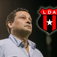 Jeaustin Campos ya respondió: la condición que le puso a Alajuelense para reemplazar a Óscar Ramírez