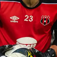 El ex Alajuelense que se arrepiente.