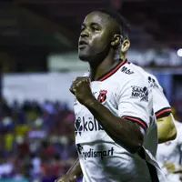 Joel Campbell vive un gran momento goleador en Alajuelense. (Foto: LDACr)