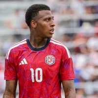 Josimar Alcócer jugará la Champions League: el 10 de Costa Rica tiene nuevo club en un fichaje millonario