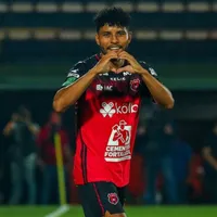 Johan Venegas figura en prestigiosa lista latinoamericana junto a Messi y Neymar
