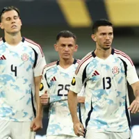 Costa Rica contra las cuerdas.